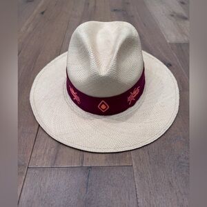 Palo de Yucca - Straw Panama Hat with Burgundy Scarab Band